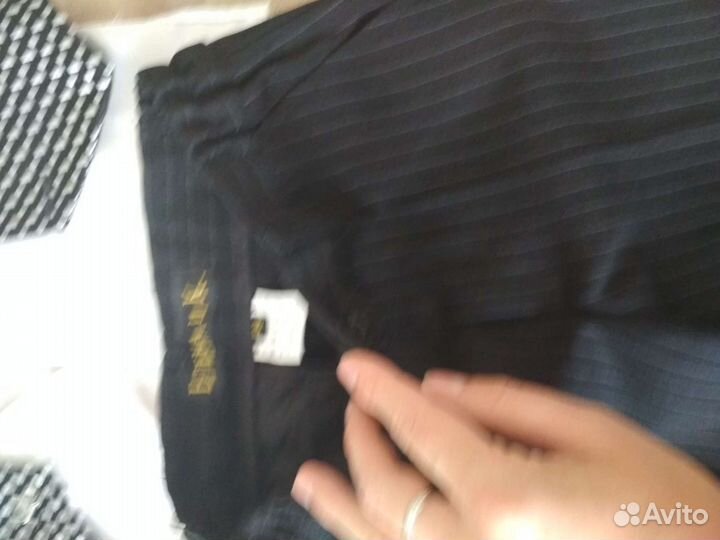 Праздничнй брючный костюм 104 р