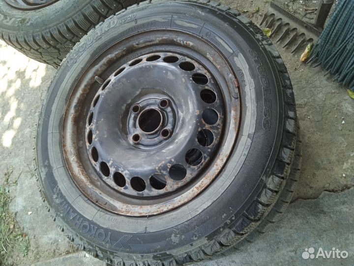 Pirelli Ice Zero 185/65 R15