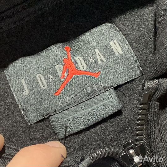 Оригинал Nike Jordan Новая Зипка