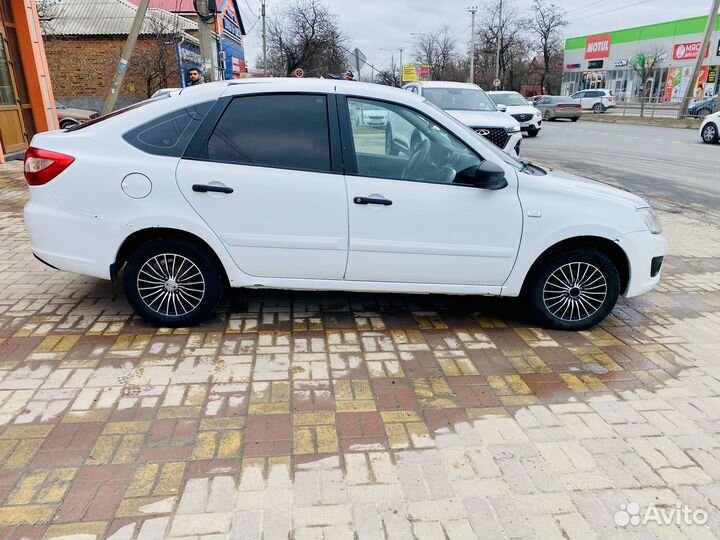 LADA Granta 1.6 МТ, 2017, 185 800 км