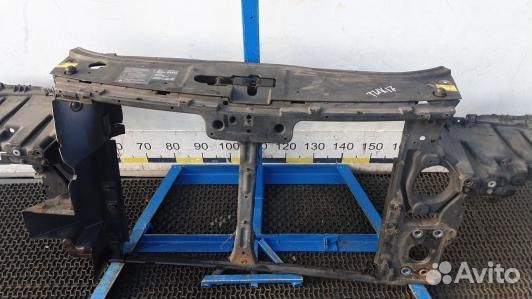 Передняя панель крепления облицовки (телевизор) vo