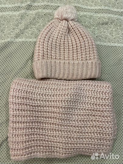 Женский шарф и шапка