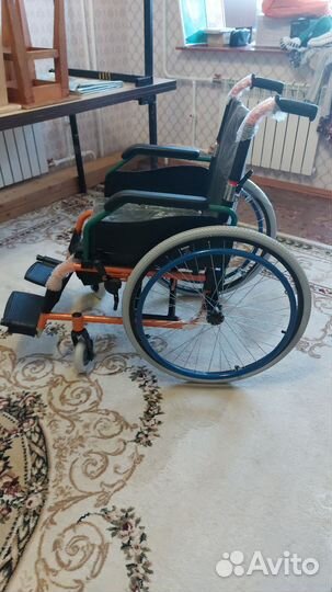 Инвалидная коляска новая