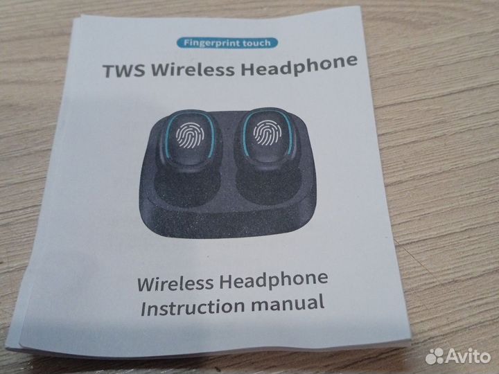 Сенсорные беспроводные наушники