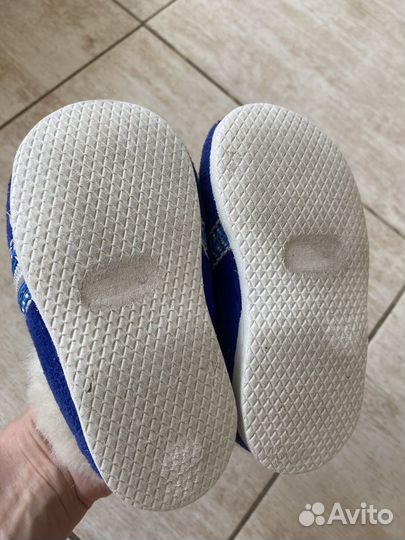 Домашние теплые тапочки