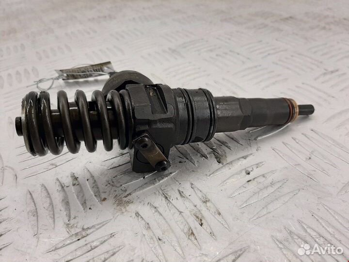 Форсунка для Volkswagen Golf 4