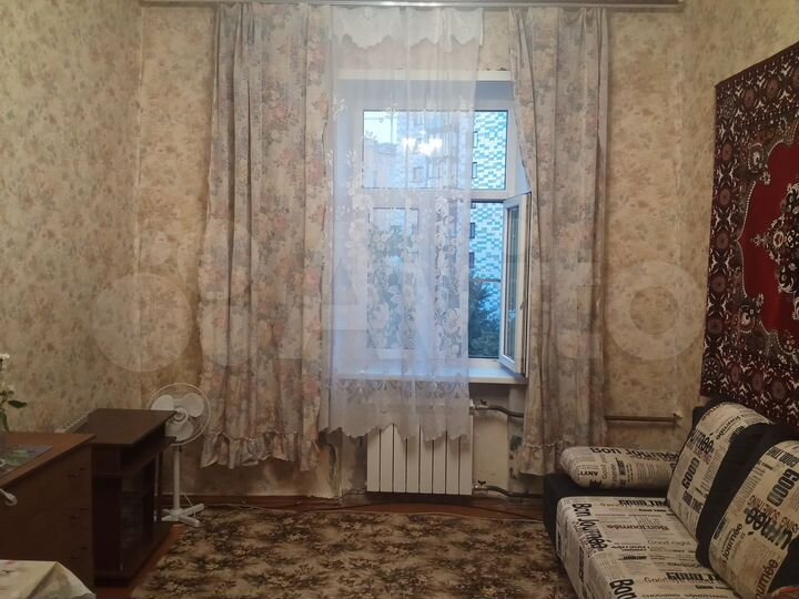 Комната 15 м² в 3-к., 6/6 эт.