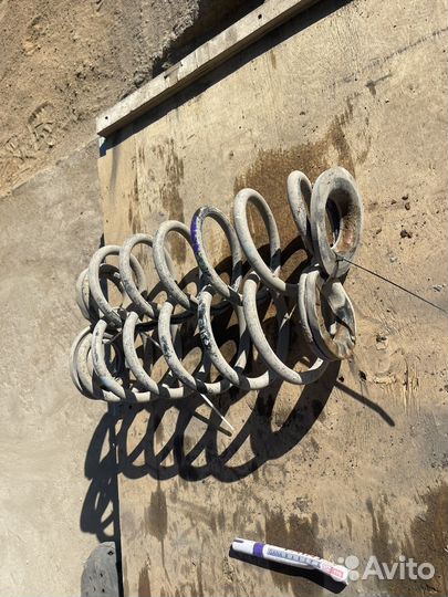 Пружина задняя toyota corolla e150