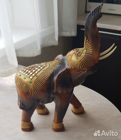 Слон статуэтка