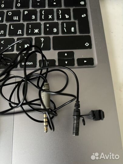 Микрофон петличка rode smartlav+