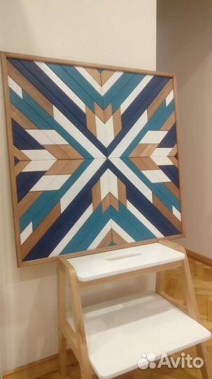 Деревянное панно