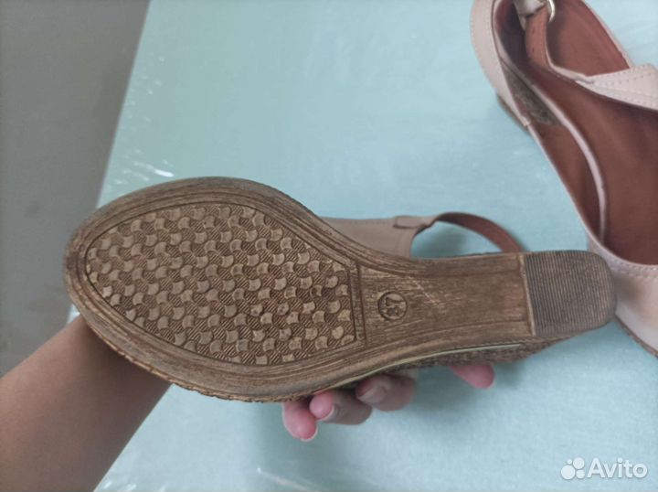 Босоножки натуральная кожа 37