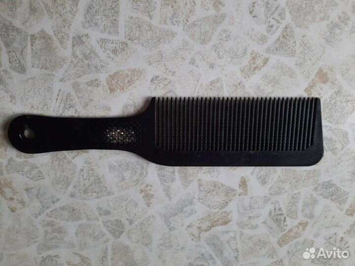 Барберская расческа