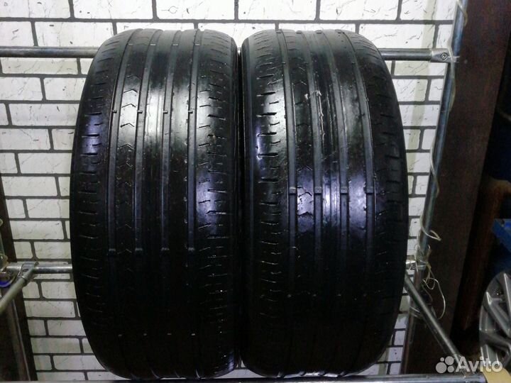 Continental ContiPremiumContact 5 235/55 R17 99V