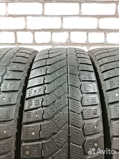 Viatti Brina Nordico V-522 185/65 R15 88T