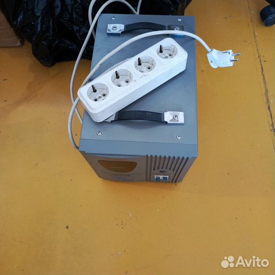 Стабилизатор напряжения ресанта 3000