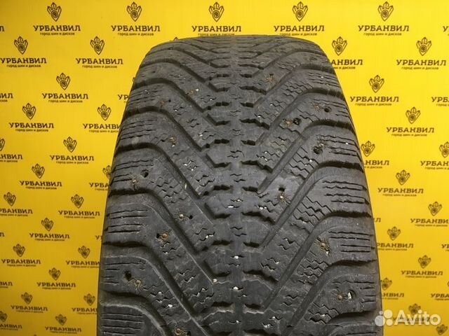 Goodyear UltraGrip 500 235/60 R16 100T