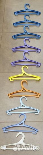 Вешалки плечики детские пластик(цена за все)