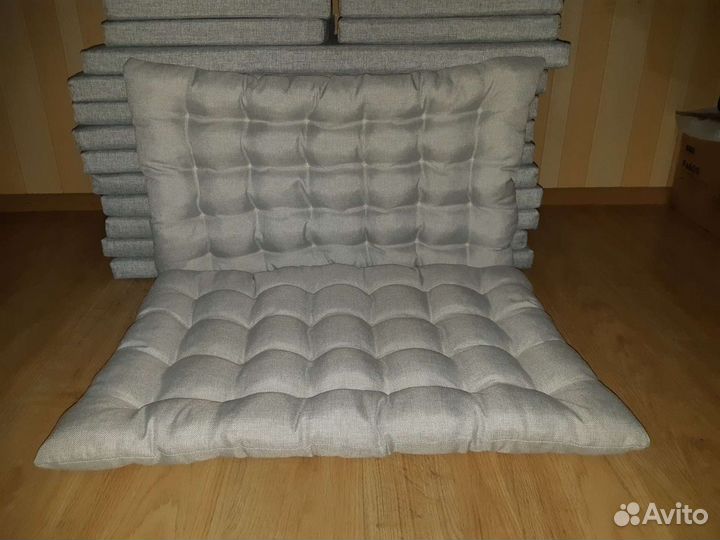 Подушки для подоконик