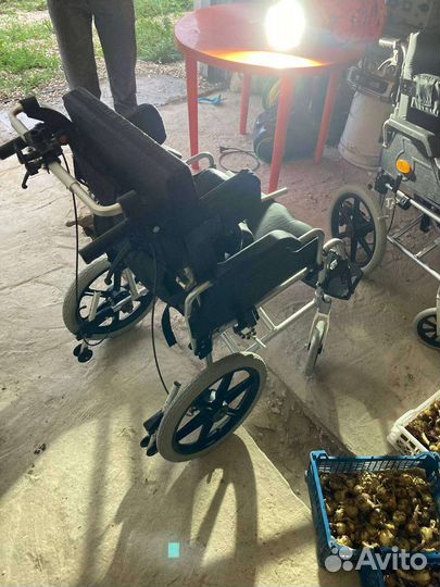 Инвалидная коляска складная бу