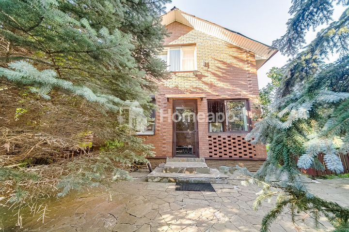 Дом 150 м² на участке 16 сот.