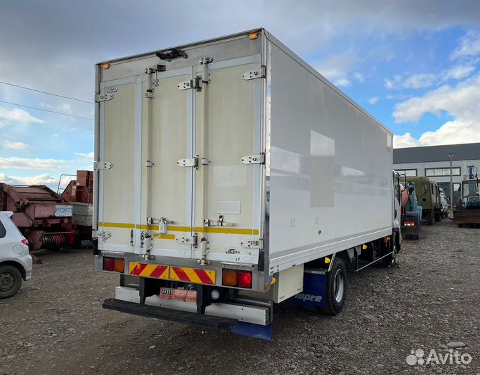 Isuzu Forward (F-Series), 2015