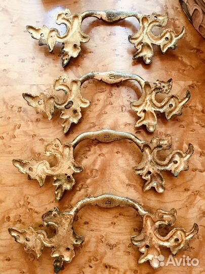 Старинные бронзовые ручки от мебели