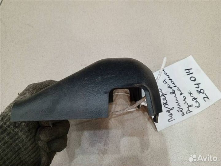 Кожух рулевой колонки верхний Mitsubishi Pajero i