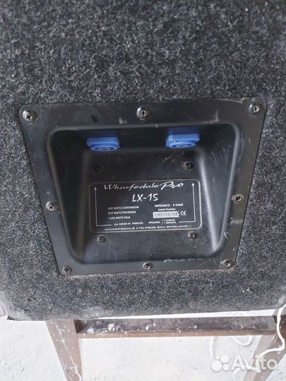 Акустические колонки большие