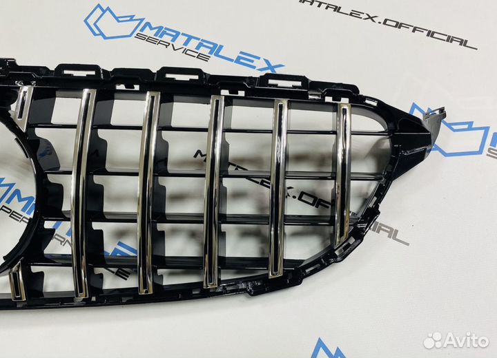 Решетка радиатора Mercedes W205 C205, GTR