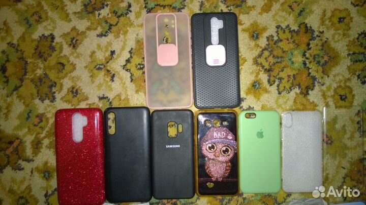 Чехлы на телефон