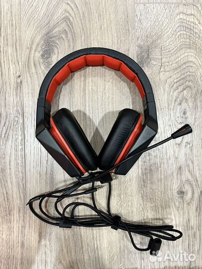 Гарнитура Lenovo Y Gaming