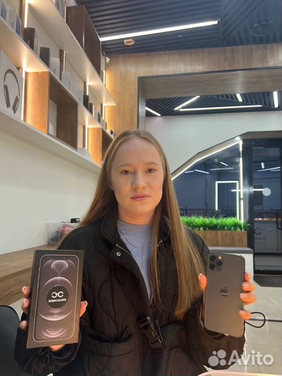 iPhone SE (2020), 64 ГБ