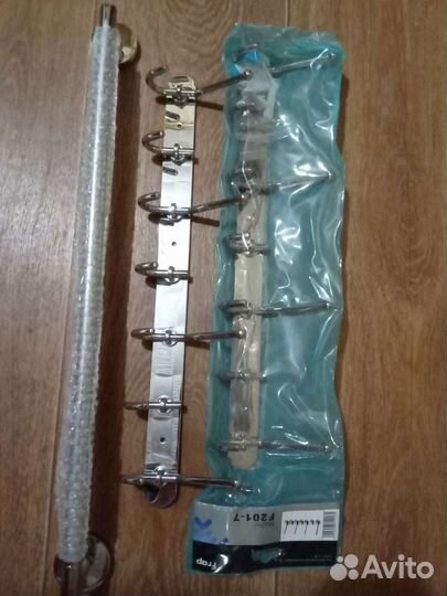 Вешалка, держатель полотенец. Хром. Frap