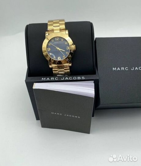 Наручные женские часы marc jacobs