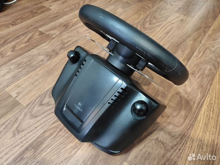 Игровой руль logitech g27