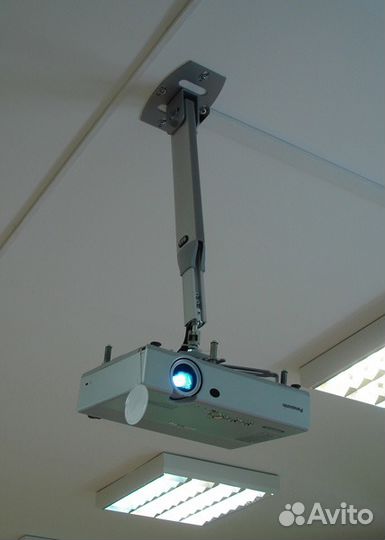 Монтаж и установка проекторов, интерактивных досок