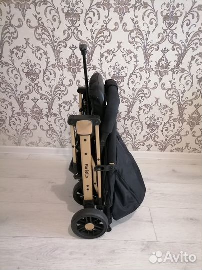 Прогулочная коляска бу Farfello comfy go