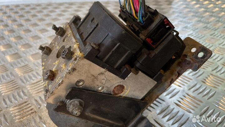 Блок абс, 391504 KIA Sorento 2002-2009 года