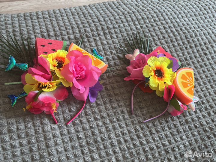 Ободок на голову в гавайском стиле