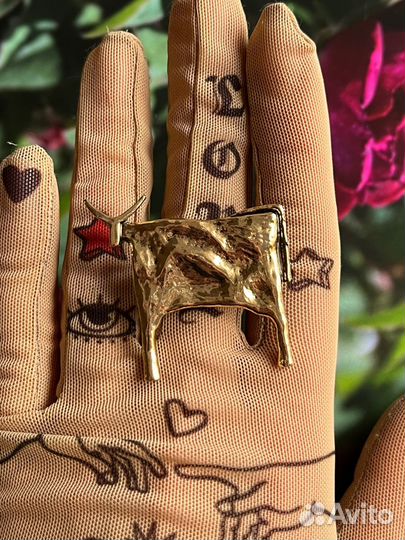 Брошь в винтажном стиле корова, бык