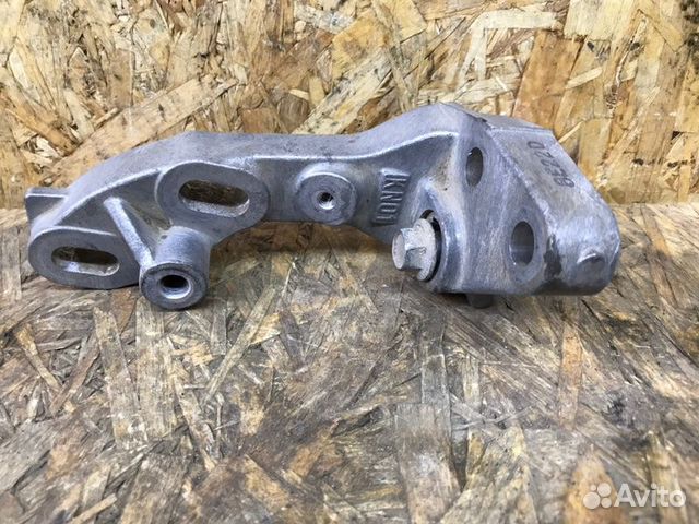 Кронштейн редуктора Mazda Cx-5 Kf универсал 2.0