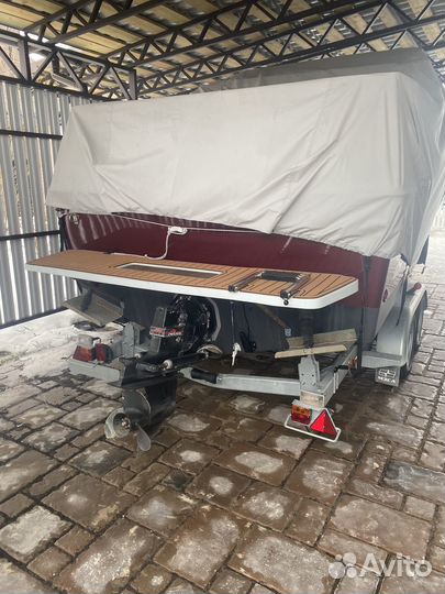 Продаю Sea Ray 230 в отличном состоянии