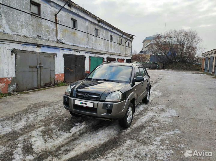 Hyundai Tucson 2.0 AT, 2008, 217 000 км