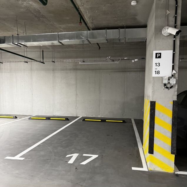 Машиноместо, 14 м²