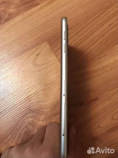 Телефон самсунг J7