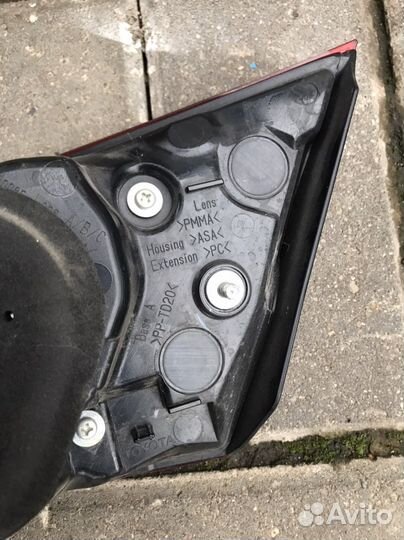 Фонарь задний toyota camry 70