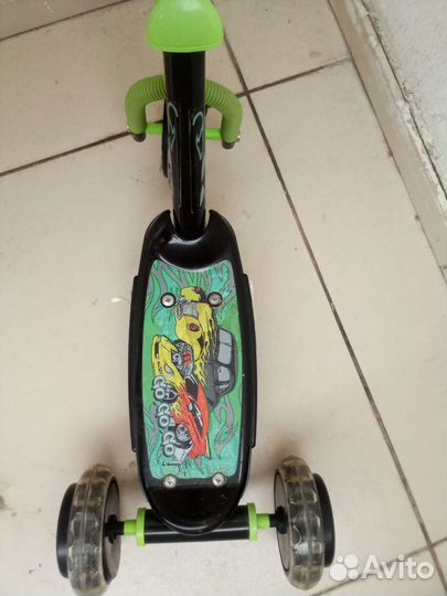 Самокат для самых маленьких