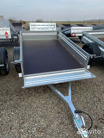 Прицеп легковой Спутник Стандарт 2013