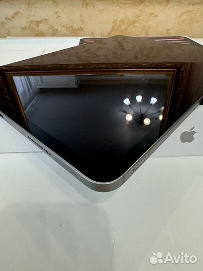 iPad Pro 12.9 (6th Gen) 128 Lte NEW